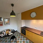 Calme Et Lumineux, Cour Exterieure, Repas Maison Possibles - Proche Gare Et Centre نيم