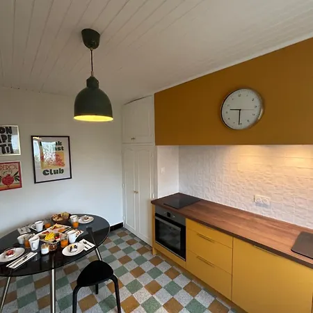 Calme Et Lumineux, Cour Extérieure, Repas Maison Possibles - Proche Gare Et Centre Nîmes